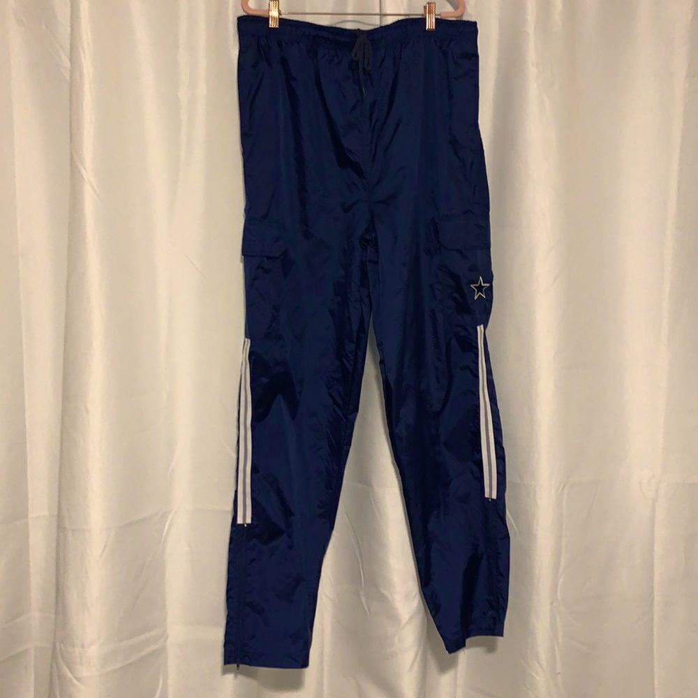 Vintage GAME DAY blue windbreaker pants. Size XL